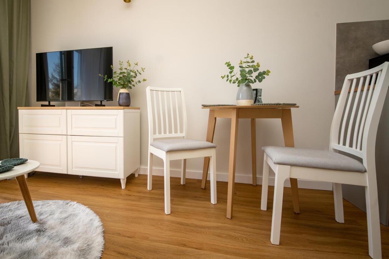 Apartament Willa Lniana Sulechów Exterior foto
